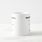 この機械はセロトニン(化学)によって動力を与えられます コーヒーマグカップ (中央)