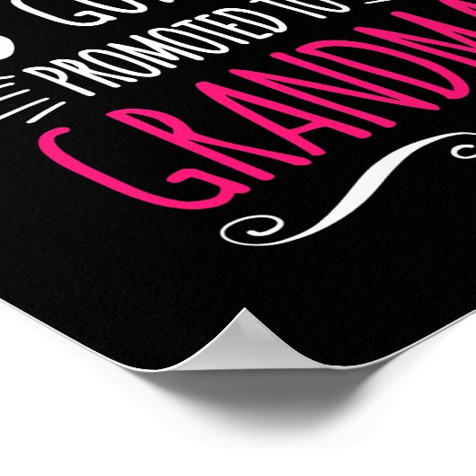 この母はおばあちゃん得に昇進した ポスター (角)