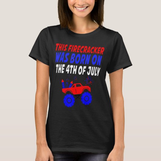 この爆竹生まれは7月4日の米国紀選手だった Tシャツ (正面)