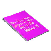 この王妃は決して後を追ピンクのノートを規則に違反しない ノートブック (右側)