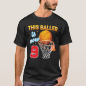 この球団は現在9歳の9誕生日Basketbだ Tシャツ (正面)