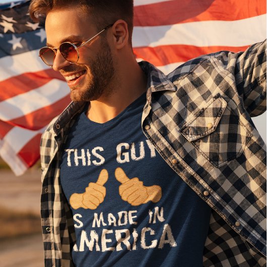 この男はアメリカ製だ Tシャツ