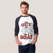 この男はボートに乗っている Tシャツ (正面フル)