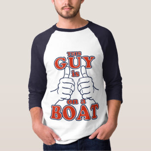 この男はボートに乗っている Tシャツ
