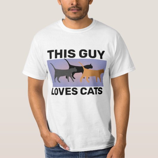 この男は猫が好きで男のTシャツ Tシャツ (正面)