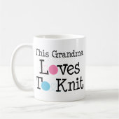 この祖母は編むことを愛します コーヒーマグカップ (左)