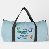 この祖父は孫に属するすべての名前を変更 ダッフルバッグ (正面)