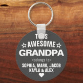 この素晴らしおじいちゃんは父の日グレイのものだ キーホルダー (正面)