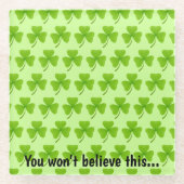 この緑信じのシャムロックパターン ガラスコースター (正面)