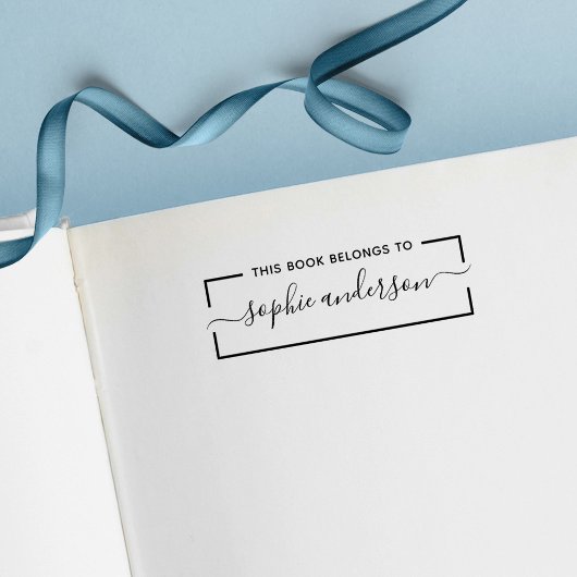 この縁ど本はトレンディー・スクリプト名に属している セルフインキングスタンプ