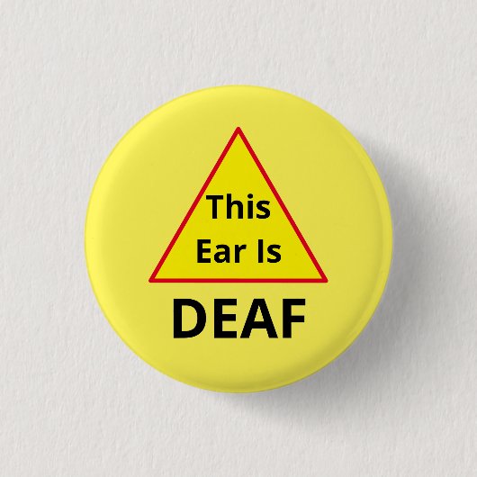 この耳は耳が聞こえない 缶バッジ (正面)
