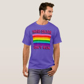 この色走は.オリジナル8 ストライプ LGBTフラグ Tシャツ (正面フル)
