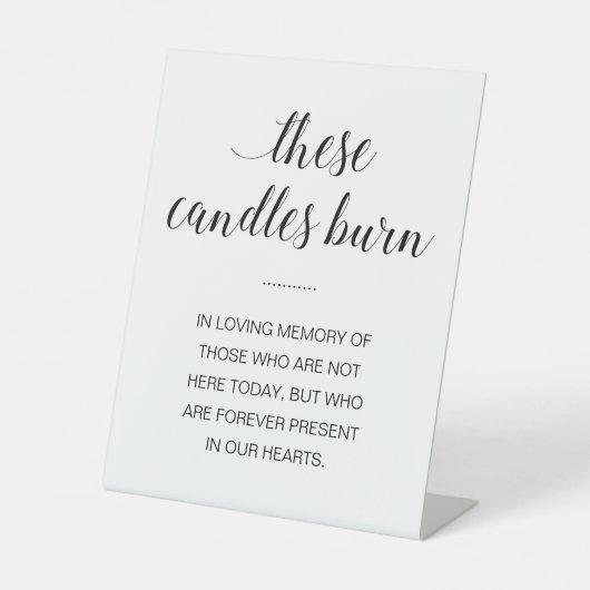 この蝋燭は思い出の心に燃え結婚る 台座サイン (正面)