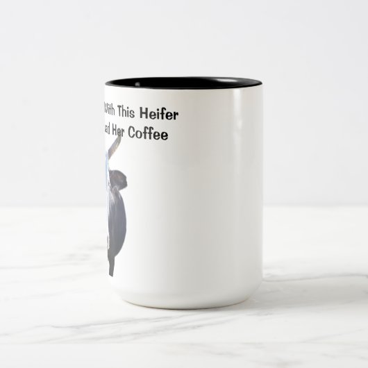 この雌牛おもしろいな牛マグによって台なしにしないで下さい ツートーンマグカップ (中央)
