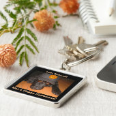 この離れハロウィンの後ろのおもしろい犬 キーホルダー (側面)