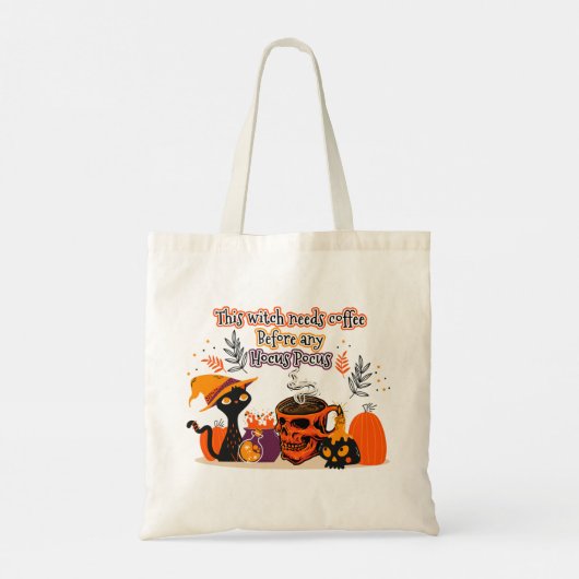 この魔女はコショウの前にコーヒーが必要だ トートバッグ (裏面)