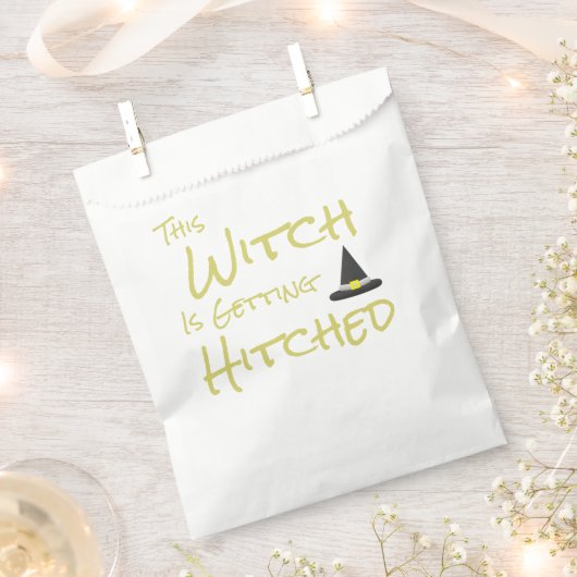 この魔女は引っ掛かっている フェイバーバッグ (クリップ留めされた状態)