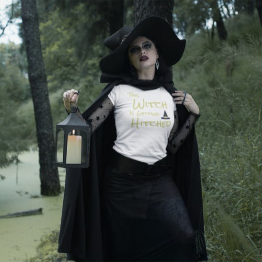 この魔女は引っ掛かっている Tシャツ