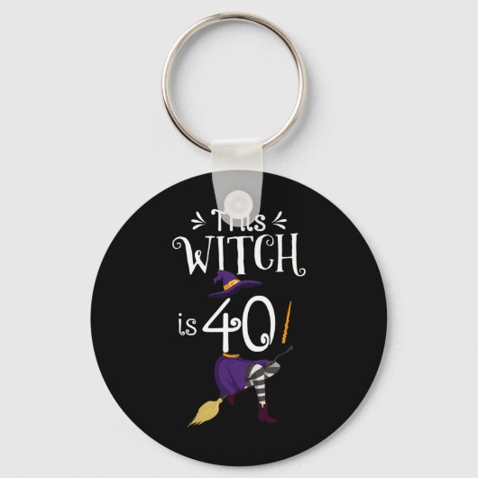 この魔女は40ハロウィーン誕生日魔女 キーホルダー (正面)