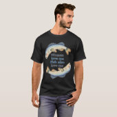 この魚には家族がいたのです Tシャツ (正面フル)