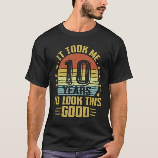 この10歳の誕生日を見るのに10年かかった Tシャツ (正面)