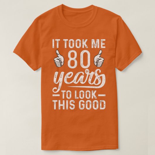この80Bを見るのに80年おもしろいかかった Tシャツ (デザイン正面)