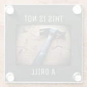 「これおもしろいはドリルじゃない」パパジョークのコースター ガラスコースター (裏面)