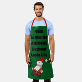 これが夫素晴らしの面目だ エプロン (着用した状態)
