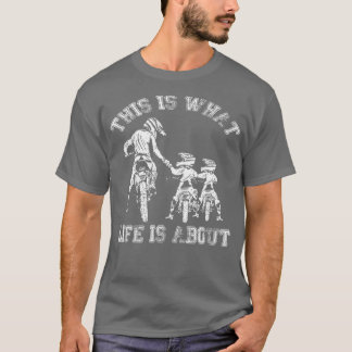 これが息子Dとのバイクもしくは自転車に乗る人父親の人生だ Tシャツ