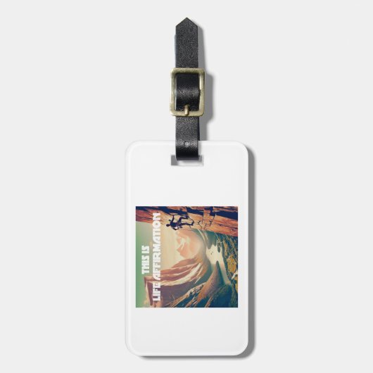 これが生命肯定ロック登山 ラゲッジタグ (正面縦)