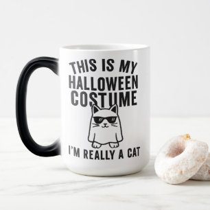 これが私のハロウィンコスチュームです、でも本当は猫です Meme モーフィングマグカップ