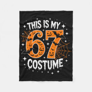 これが私のハロウィン67のコスチュームナンバー6 7のミームです フリースブランケット