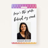 これが私のマスクのスマイルの背景グラデーションです バッジ (正面)