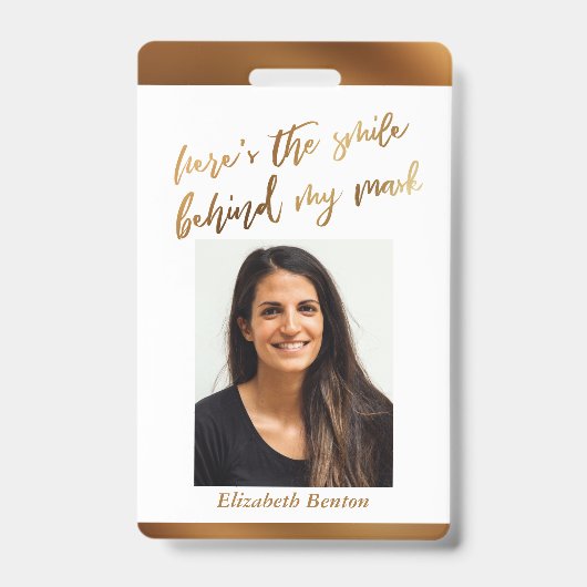 これが私のマスクのスマイルの裏にあるフェイク金ゴールド バッジ (Front)