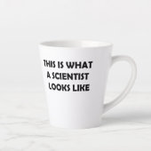 これが科学者の容貌 カフェラテマグ (右)