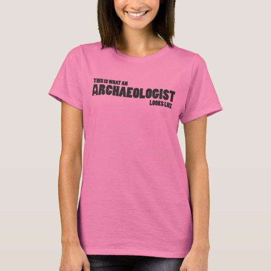 「これが考古学者の様子だ」戦車 Tシャツ (正面)