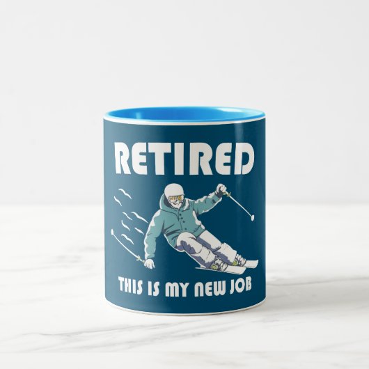 これが退職した私の新しい仕事のスキーだ ツートーンマグカップ (中央)