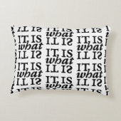 「これこそ」白黒タイポグラフィ アクセントクッション (裏面)