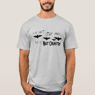 これはこうもりの国です Tシャツ