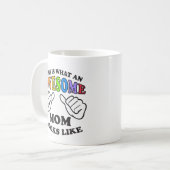 これはなんと素晴らしいレズビアンのお母さんのように見えるかです コーヒーマグカップ (正面左)