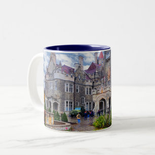 これはカナダのトロントのCasa Loma ツートーンマグカップ