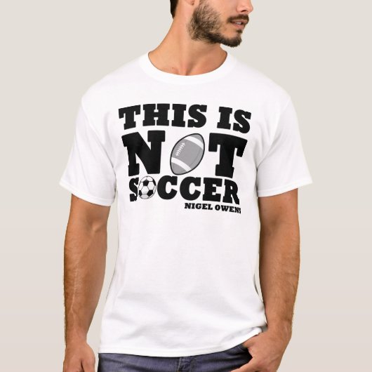 これはサッカーのTシャツではないです Tシャツ (正面)