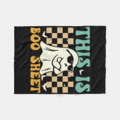 これはブーシート幽霊レトロハロウィーン衣装の男性である フリースブランケット (正面(横))