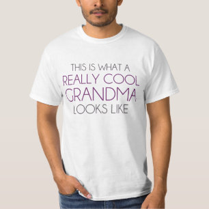 これは実際にクールな祖母が見えるものにです Tシャツ
