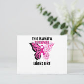 これは生き残った人が乳がんのように見える インビテーションポストカード (スタンド正面)