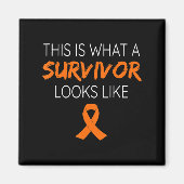 これは生存者が白血病に似ている マグネット (正面)