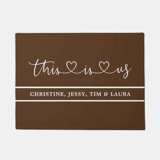 「これは私たち」ハート、ブラウン ドアマット (正面)