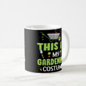 これは私のガーデニング衣装のガーデンギャング工場である コーヒーマグカップ (正面右)
