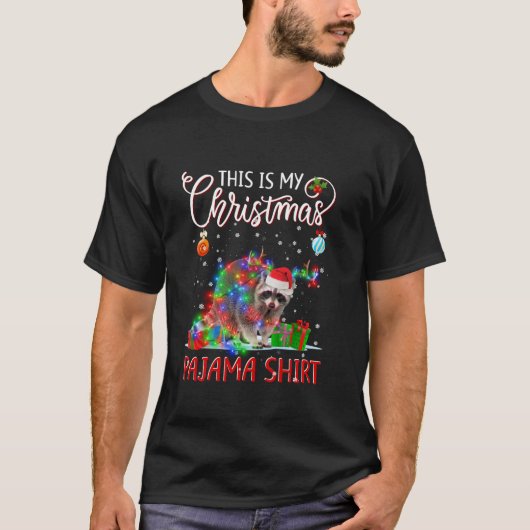 これは私のクリスマスのパジャマシャツラクーンクリスマだ Tシャツ (正面)