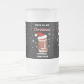 これは私のクリスマスフットボールのビアマグだ フロストグラスビールジョッキ (中央)